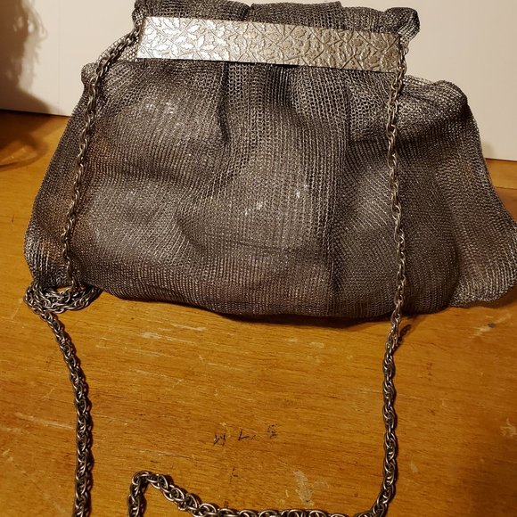 Unique Ruffled Mesh Purse with Roses - HP! - Picture 2 of 4